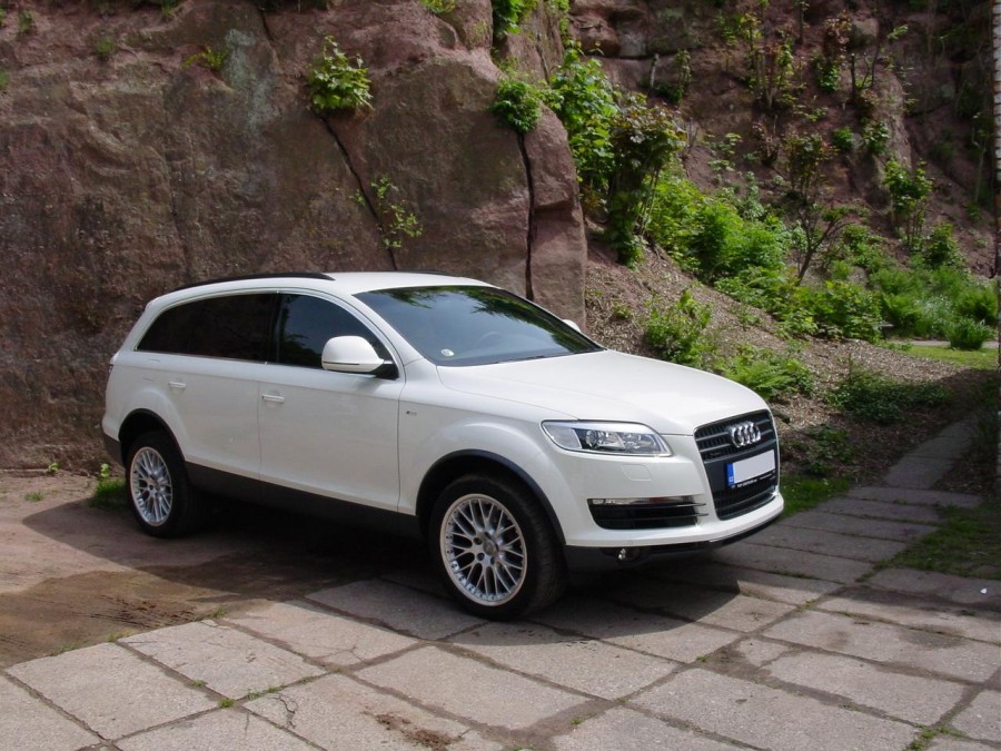 q7-3-0-tdi-s-line-176kw.jpg